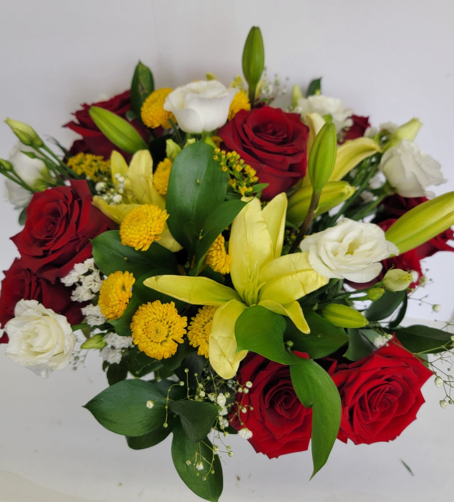 Holiday gift vase