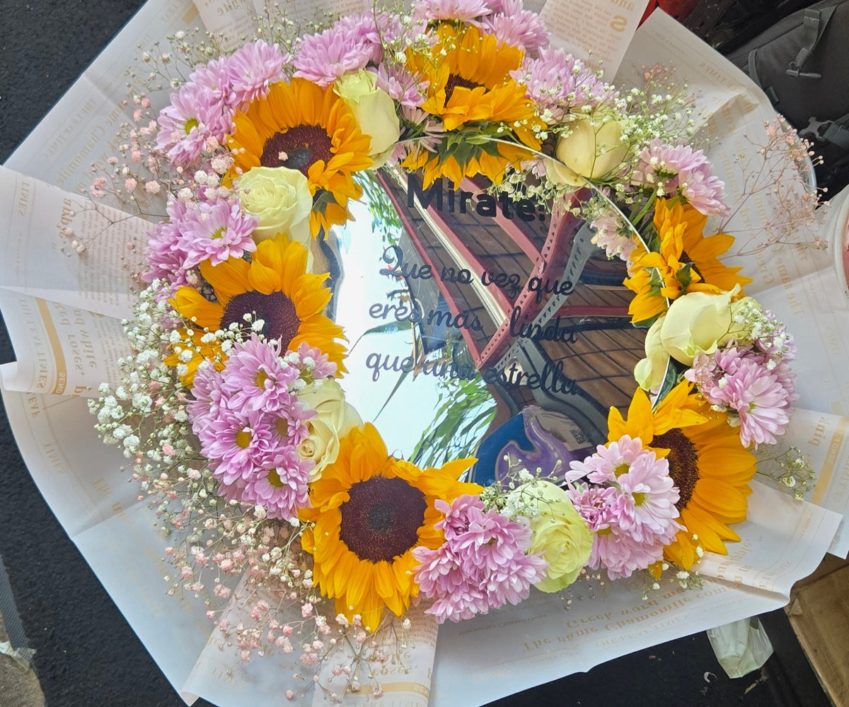 Mirror Bouquet